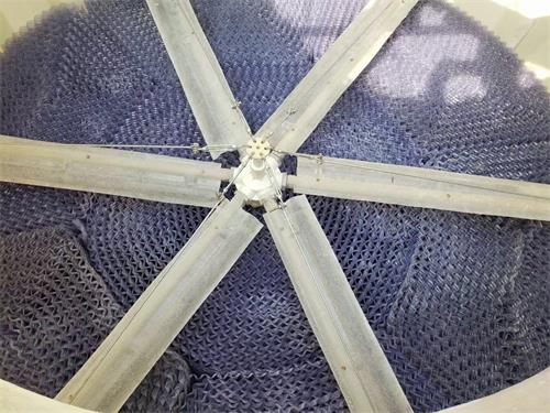 閉式冷卻塔里面的平衡管、風機與側風機的作用是什么